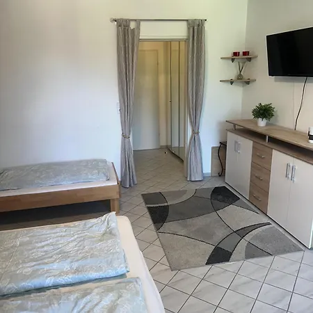 Alpine Appartement *